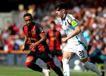 Inggris Kehilangan Tino Livramento untuk Piala Dunia 2026, Digantikan Trevoh Chalobah