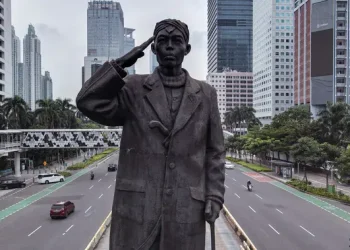 Pramono Batalkan Rencana Pindah Patung Jenderal Sudirman