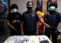Modus Baru Peredaran Narkoba Menggunakan Stiker Iklan Sedot WC