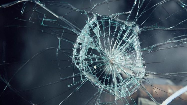 Polisi Amankan 2 Pelaku Pencurian Uang Rp520 Juta dengan Modus Pecah Kaca