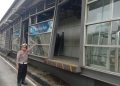 Halte TransJakarta Tebet Eco Park Terlibat Kecelakaan dengan Truk, Pelaku Melarikan Diri