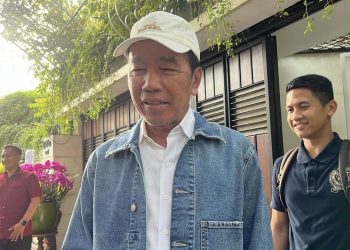 Roy Suryo Ditangkap, Jokowi Akan Tunjukkan Ijazah Asli di Pengadilan