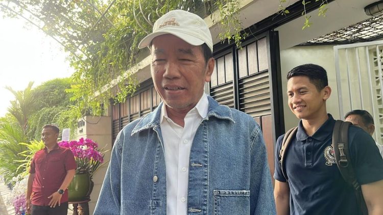 Roy Suryo Ditangkap, Jokowi Akan Tunjukkan Ijazah Asli di Pengadilan