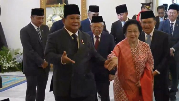 Hasto Harap Pertemuan Megawati dan Prabowo Bahas Strategi untuk Arah Bangsa