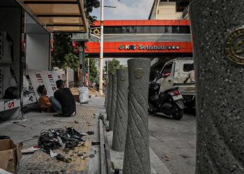 Pramono Bangun JPO Baru di Rasuna Said, Warga Dapat Pasang Gembok Cinta
