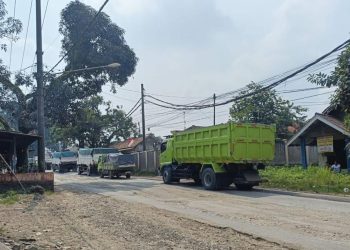 Bupati Bogor Pastikan Pembangunan Jalan Tambang Rumpin-Cigudeg Berlanjut