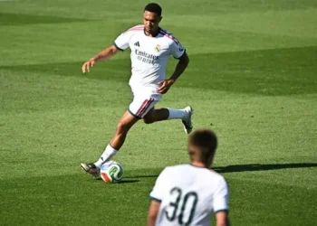 Trent Alexander-Arnold Buat Mourinho Kagum namun Masih Ada Kelemahan yang Terlihat