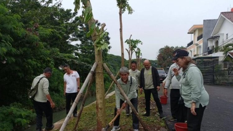 Tanam 448 Pohon di Jakarta Barat Selama Semester Pertama 2026