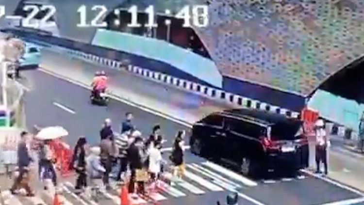 Cekcok antara Satpam dan Sopir di Bundaran HI Berakhir Damai