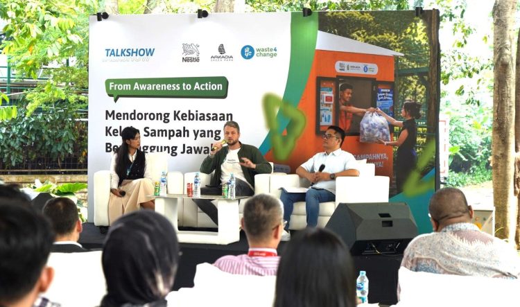 Kolaborasi Pengelolaan Sampah antara Waste4Change dan Arkadia Green Park di Indonesia