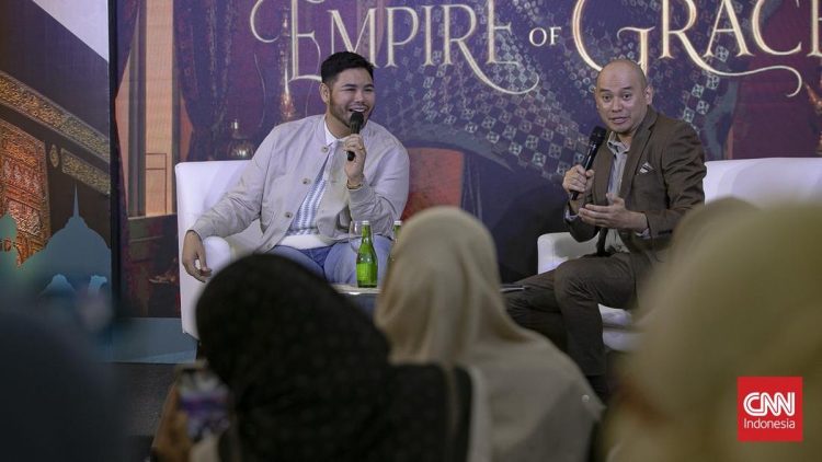 Antusiasme Talk Show Ivan Gunawan di Acara Islamic Travel Connect