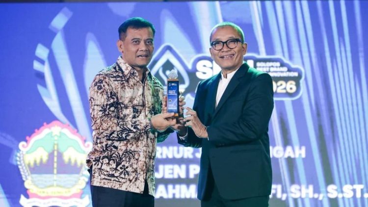 Ahmad Luthfi Terima Penghargaan Kepemimpinan Regional Berdampak di SBBI 2026