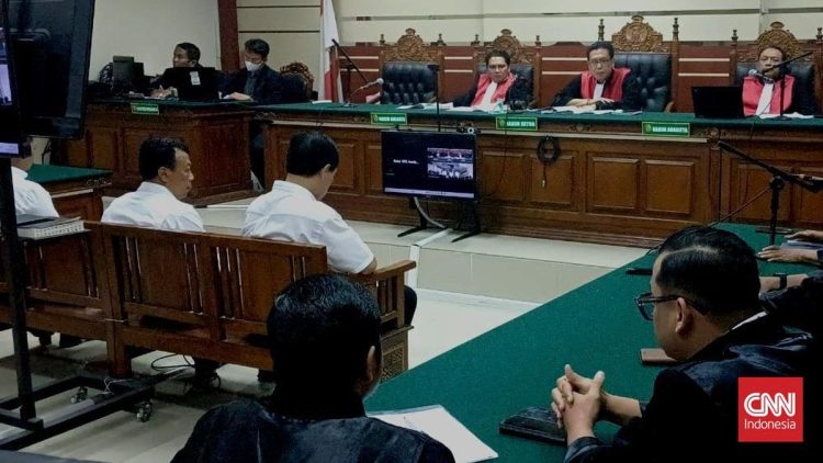 Bupati Ponorogo Terancam 7 Tahun Penjara dalam Kasus Suap dan Gratifikasi