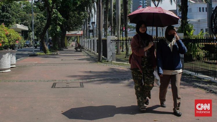 BMKG Bagikan Cara Mengubah Cuaca Panas Menjadi Sejuk di Jakarta