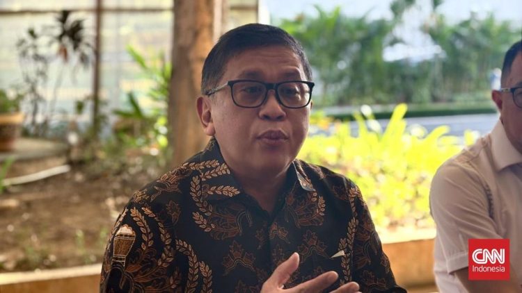 Hasto Minta Balasan Surat BGN Terkait Data Kader PDIP yang Terlibat MBG