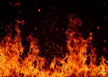 Rumah di Palmerah Jakbar Terbakar, 13 Mobil Pemadam Diterjunkan