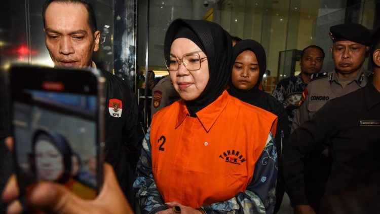 Peluang Periksaan Suami Bupati Sukoharjo oleh KPK