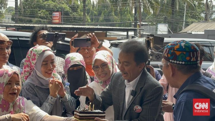 Hakim Tolak Praperadilan Roy Suryo Mengenai Penetapan Tersangka