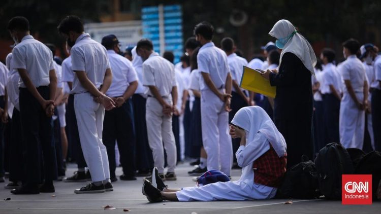 Penipuan Viral Sosialisasi TOEFL saat MPLS Sekolah Menengah Atas di DIY