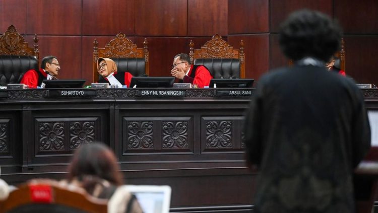 Uji Formil UU Polri Baru oleh Peneliti dan Aktivis Mahasiswa di MK
