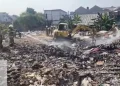 Kebakaran Tumpukan Sampah di Kramat Jati Masih Berlanjut Selama Lebih dari 30 Jam