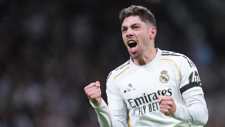 Jose Mourinho Jadikan Federico Valverde Pemain Midfielder Bertahan Permanen