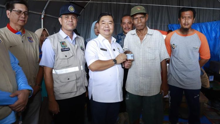 Dukcapil Layanan Adminduk Warga Terdampak Bencana NTT Secara Jemput Bola