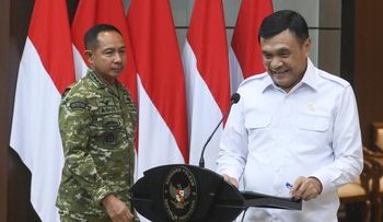 Menko Polkam Berkomentar tentang Fenomena Mal yang Memasang Pagar Tinggi