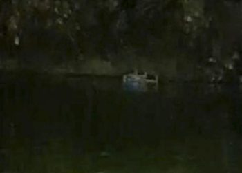 WN Aljazair Berendam di Danau Sunter, Bersikeras Tak Mau Dievakuasi