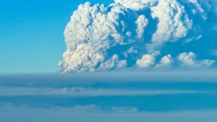 Abu Anak Krakatau Menyebar, Pemda Diminta Sebar Masker dan Siaga 24 Jam