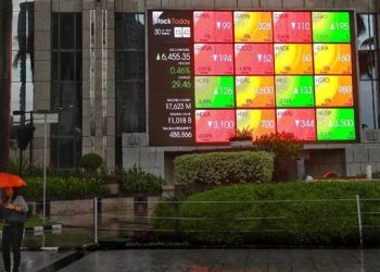 IHSG Turun 1 Persen, Simak Penyebabnya