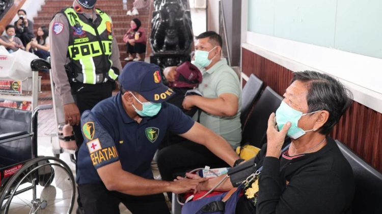 Polisi Sediakan Layanan Kesehatan untuk Penumpang di Bandara Soekarno-Hatta