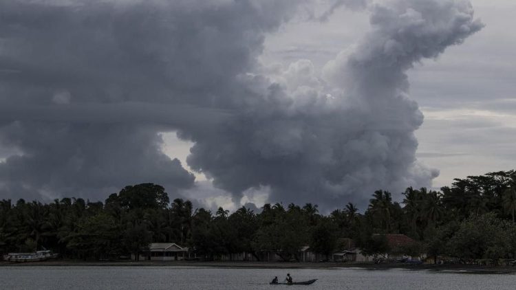 Dentuman di Jabar Diduga Terkait dengan Aktivitas Anak Krakatau