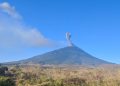 Ili Lewotolok Erupsi Empat Kali dalam 48 Jam, Kolom Abu Mencapai 600 Meter
