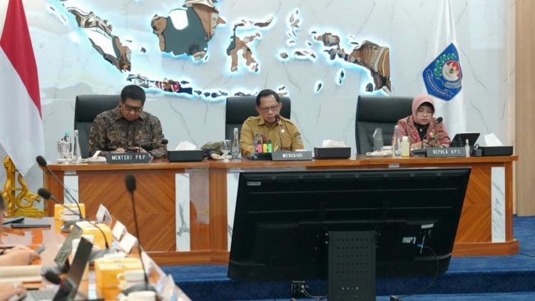 Percepat Bantuan Bencana NTT, Mendagri Minta Pemda Segera Tindak Lanjuti