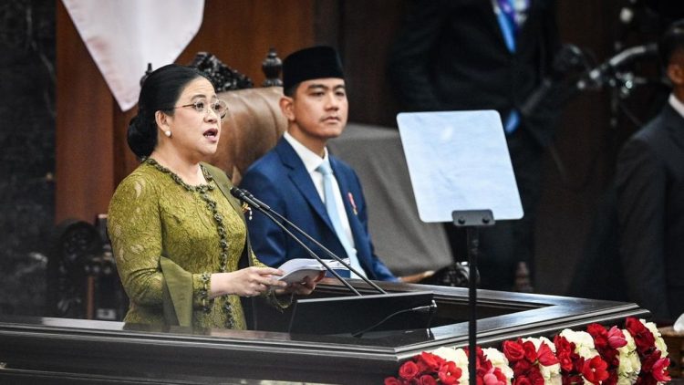 DPR Sahkan 16 RUU Menjadi UU Selama 2025-2026