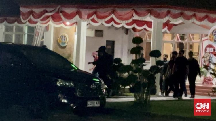 Geledah BPN Jatim Selama 11 Jam Penyidik KPK Bawa Koper dan Kardus