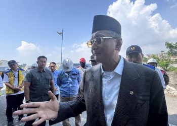 Menteri PU Sidak Kekeringan Sawah di Bekasi Karena Curiga Laporan Positif Terus Menerus