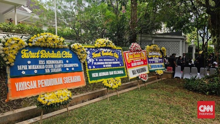 Karangan Bunga untuk Rumah Duka Guruh Soekarnoputra