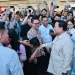 Naik Whoosh dari Cimahi Prabowo Sapa Warga di Stasiun Halim