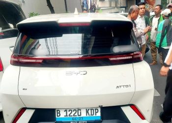 Kronologi Kecelakaan Beruntun 4 Mobil Lindas Ojol di Jakarta Selatan