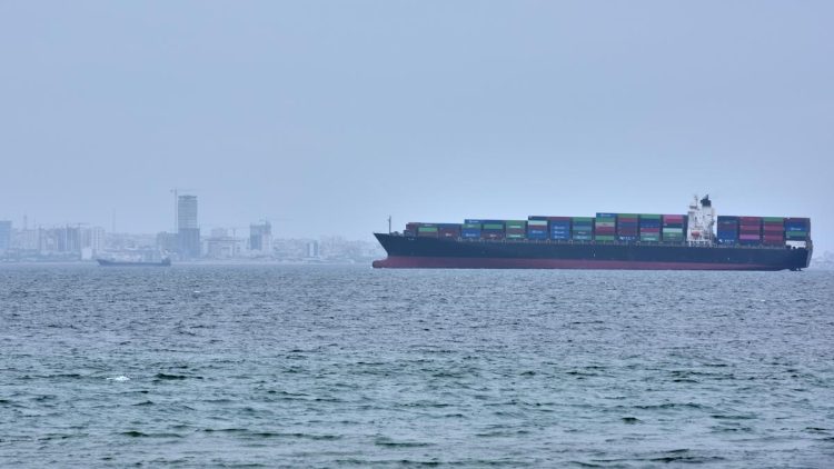 Serangan Houthi ke Arab Saudi, Bahlil Khawatir Ganggu Logistik dan Energi Global