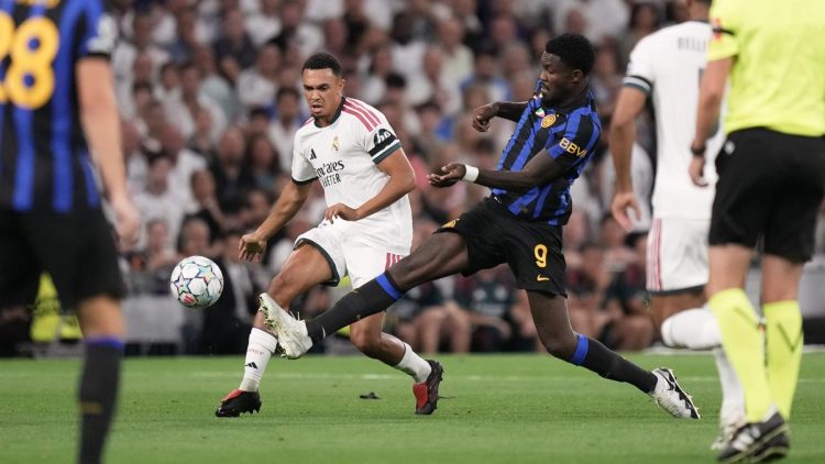 Trent Alexander-Arnold Mandek, Real Madrid Siap Kembalikan ke Inggris