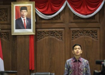 Gerilya Politik dan Hukum Guncang Posisi Wakil Presiden Gibran