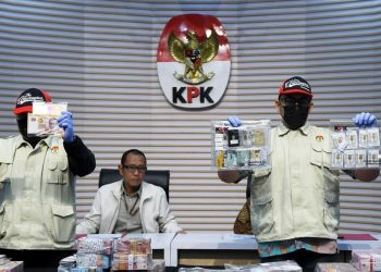 Dugaan Suap Dana Karhutla dan Gempa NTT oleh Keluarga Mantan Pimpinan BNPB