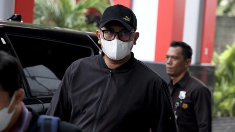 KPK Umumkan Tersangka OTT Bupati Klaten Sore Ini