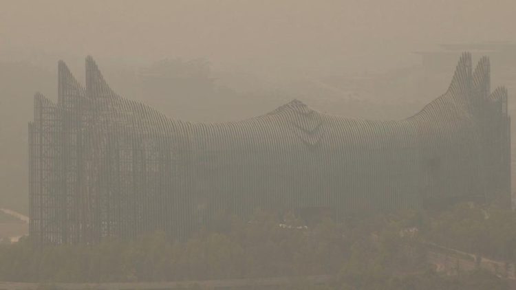 IKN Terkena Dampak Karhutla, Istana Garuda Tertutup Kabut Asap
