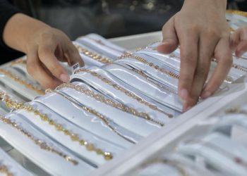 Emas Jember Dirampok, Ibu dan Anak Dihadang Bacok Kritis