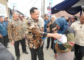 Dukung Program Prioritas, Cek Program Bedah Rumah di Purwakarta