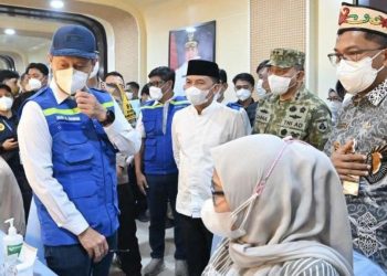 Klarifikasi Menkes Terkait Foto Penggunaan Tabung Oksigen di Palangka Raya